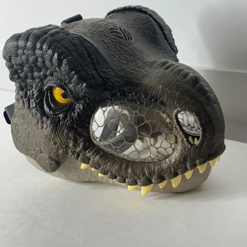 Jurassic World Dominion‎ Chomp N Roar Tyrannosaurus T Rex Dinosaur Mask
